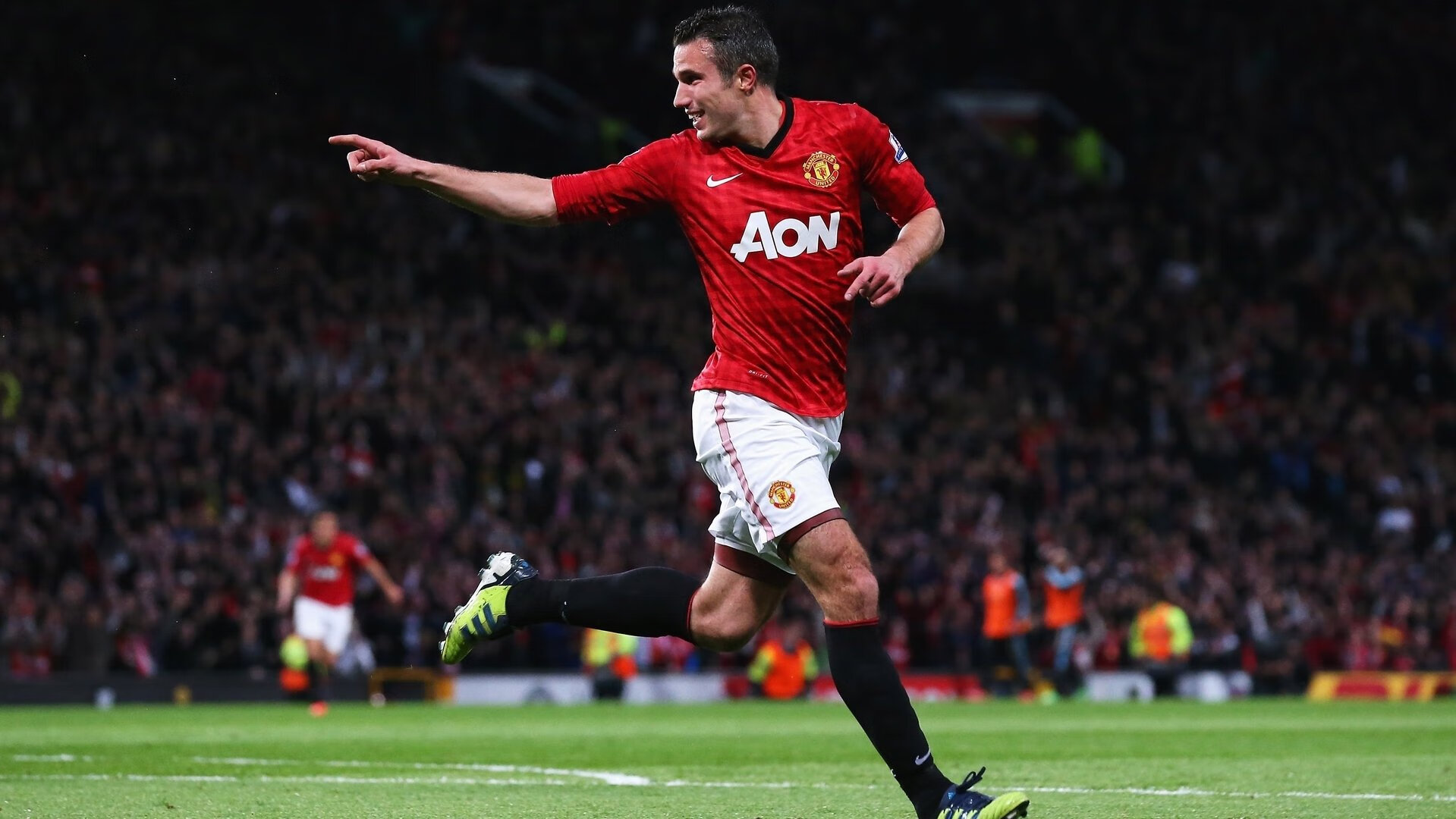 双线奏凯，葡萄牙足球破冰北欧，梁靖崑领军乒乓军团续写传奇