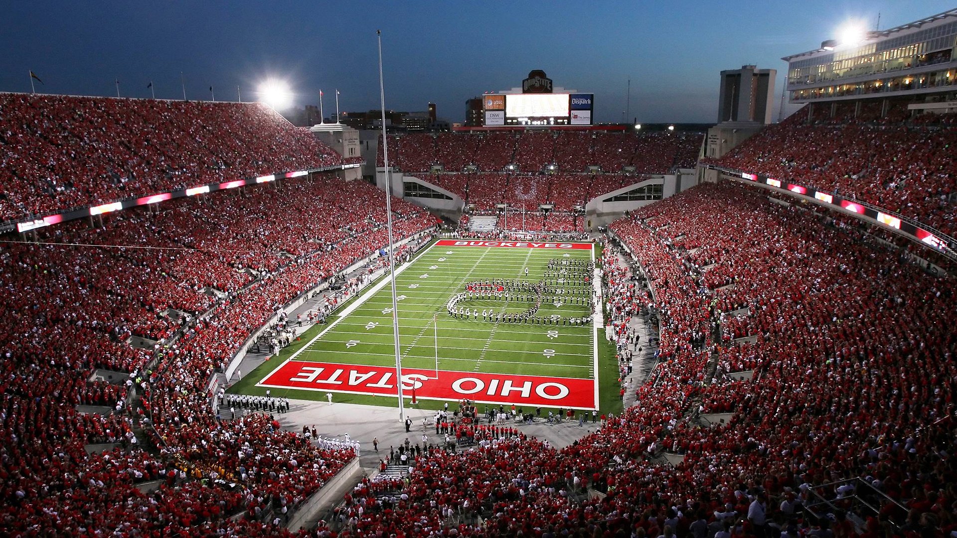 新王当立，皮亚斯特里独扛大旗，索伯以巧破力轻取红牛神话