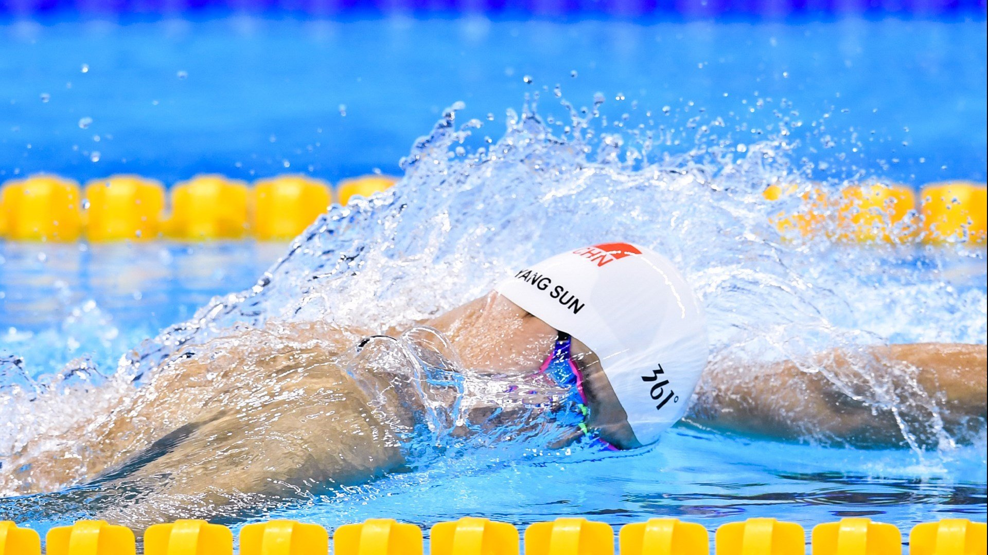 羽坛震撼夜，泰国队横扫印尼队，安赛龙刷新纪录书写传奇